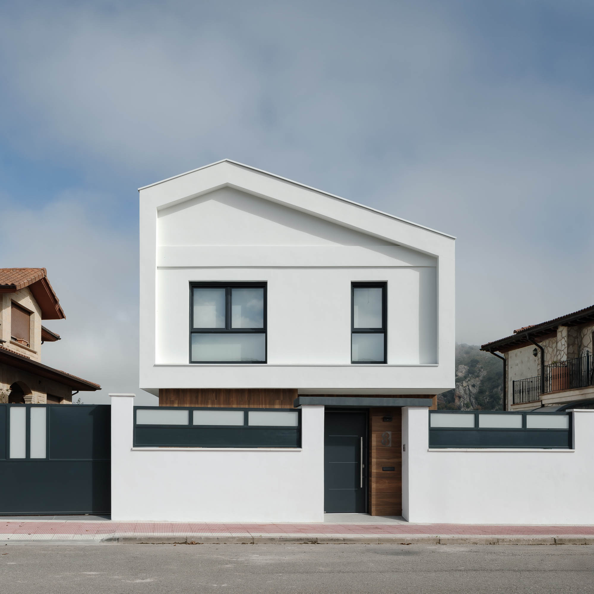 VIVIENDA EZCARAY-ARQUITECTA-1(147K)